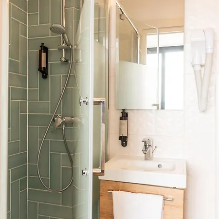 Hotel Terre Neuve Paris