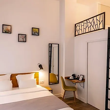 Hotel Terre Neuve Paris