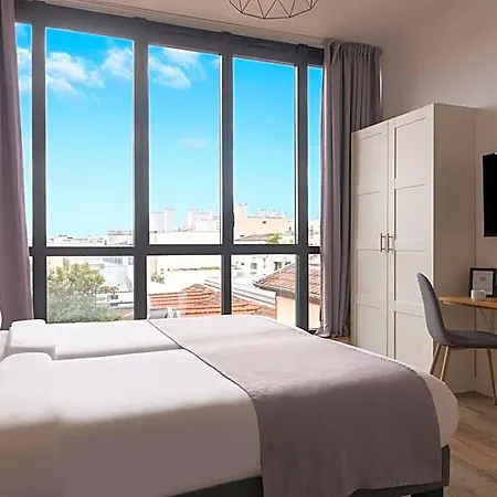 Terre Neuve Hotel 3*