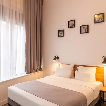 Terre Neuve Hotell Paris